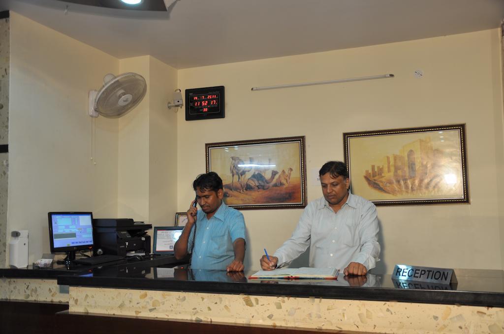Hotel Metro Jaipur Ngoại thất bức ảnh