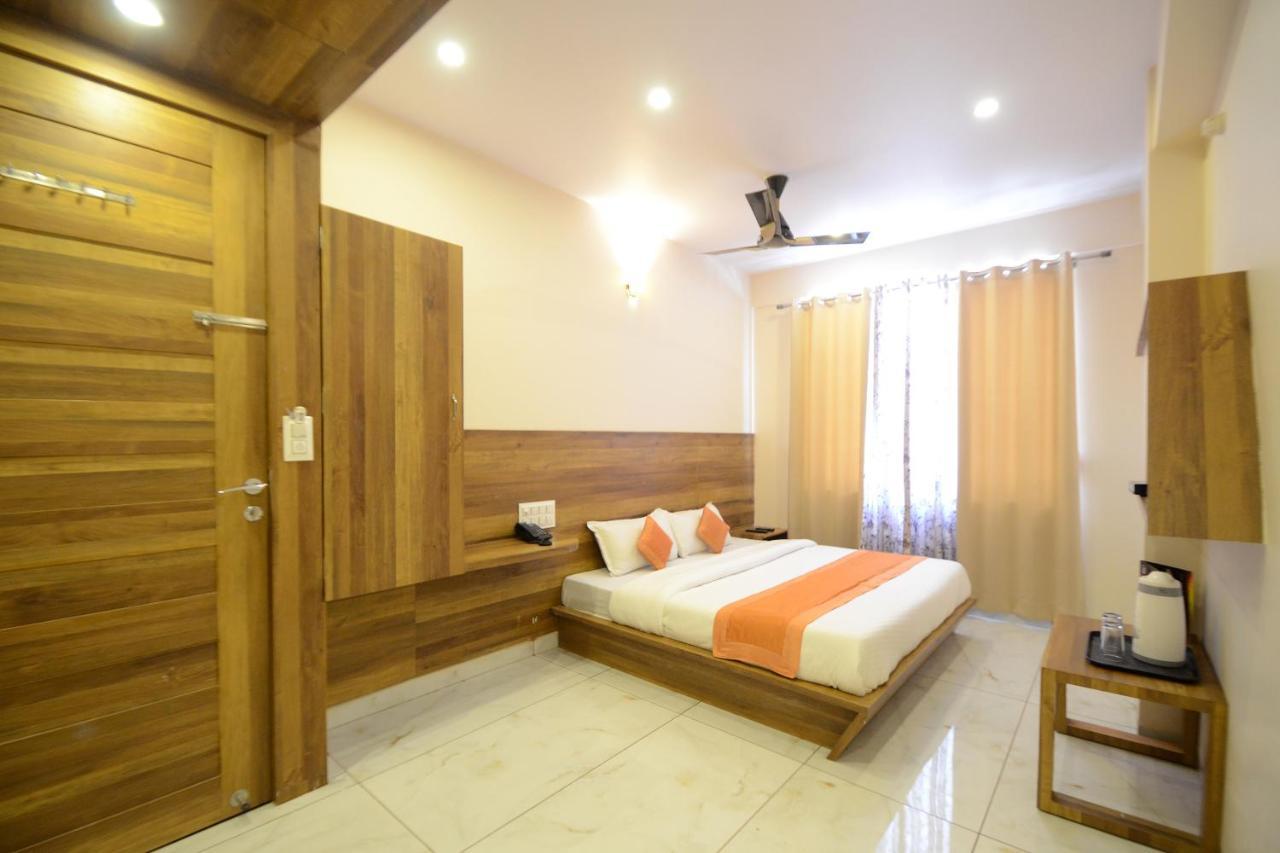 Hotel Metro Jaipur Ngoại thất bức ảnh